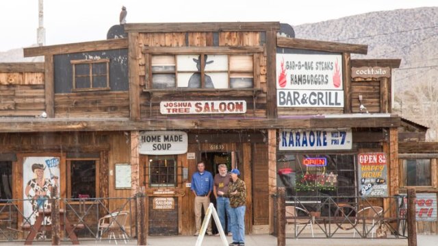 joshua-tree-saloon